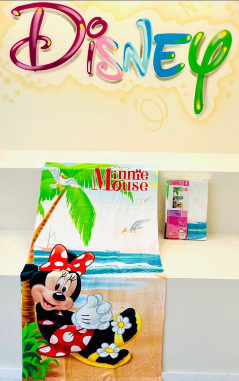 Immagine di Telo mare estate bambino/a Disney e Marvel Art. TELO
