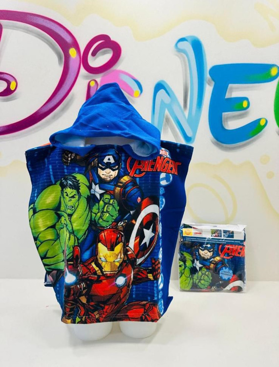 Immagine di Poncho mare estate bambino/a Disney e Marvel Art. PONCHO