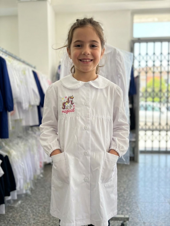 Immagine di Grembiule asilo bambina Primo della Classe Art. 6P403